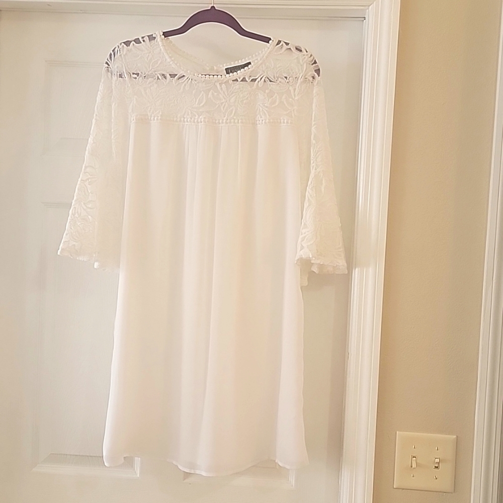 LUXOLOGY WHITE DRESS - SIZE 14